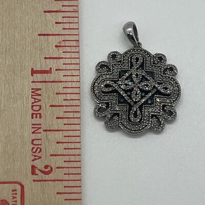 Lot 157: White & Blue Diamonds Set into Silver Pendant 925 SJ