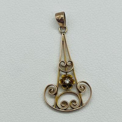 Lot 169: Vintage 10k Yellow Gold with Diamond Chip Center