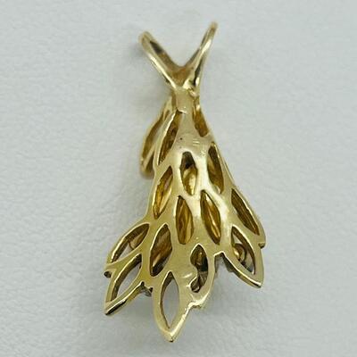 Lot 171: Vintage 14k Yellow Gold Bouquet of Diamonds