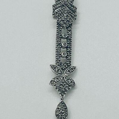 Lot 172: Vintage 10k White Gold & Diamonds Bar Pendant