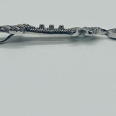 Lot 172: Vintage 10k White Gold & Diamonds Bar Pendant