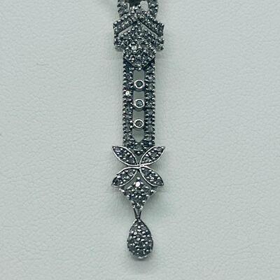 Lot 172: Vintage 10k White Gold & Diamonds Bar Pendant