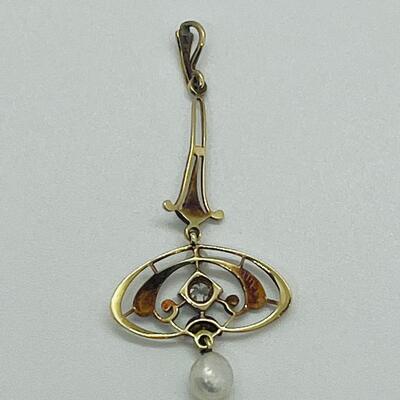Lot 178: Vintage 14k Two-Tone Gold Pendant with Diamond center & 2 Pearls