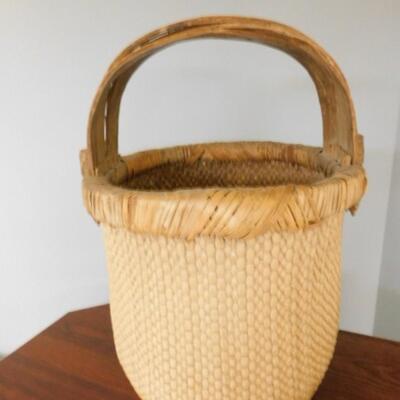 Large Rattan and Reed Weave Basket