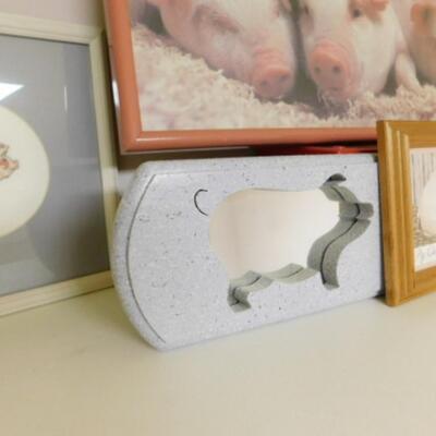 Nice Collection of Pig Themed Wall Decor