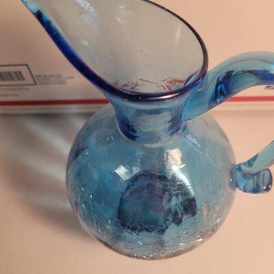 Vintage blue crackled