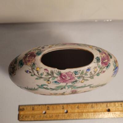 Small vase Small chip