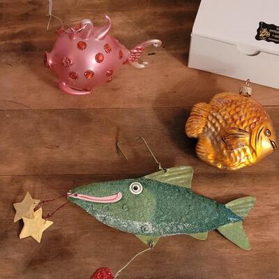 Lot 123: (3) Fish Ornaments