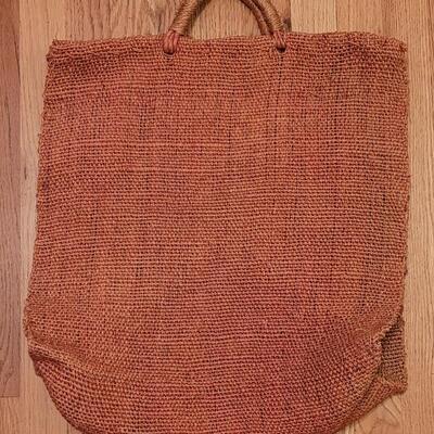 Lot 131: Vintage Red Woven Tote