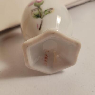 porcelain egg cup made in Japan