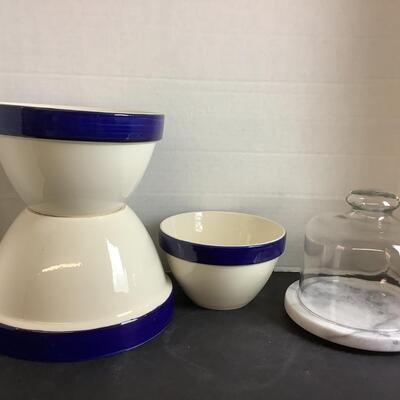 726. Set of Three Pottery Mixing Bowls & Marble Cheese Plate with Glass Dome Top