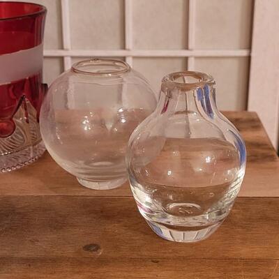 Lot 138: Mixed Glass Lot - Candleholders, Vases