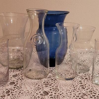 Lot 146: Mixed Glass Vases Lot