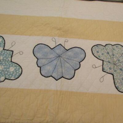 Handmade Butterfly Quilt-Approx 92