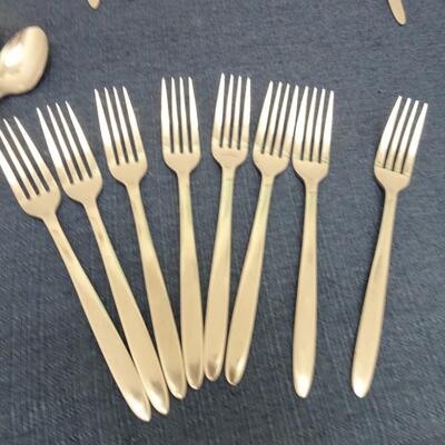 LOT 435  VINTAGE STAINLESS STEEL FLATWARE AND DISH