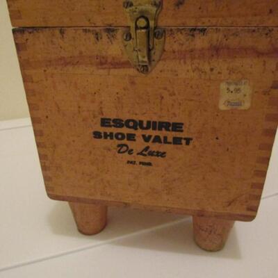 Esquire Shoe Valet with Accessories