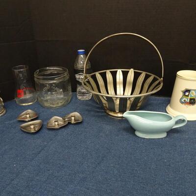 LOT 443  HOME DECOR AND APOLLO 15 MUG