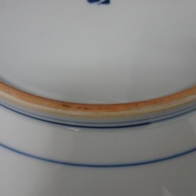 LOT 447  DECORATIVE  PLATES