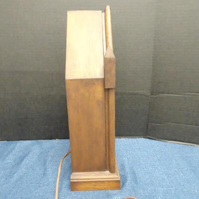 LOT 448  TABLE CLOCK