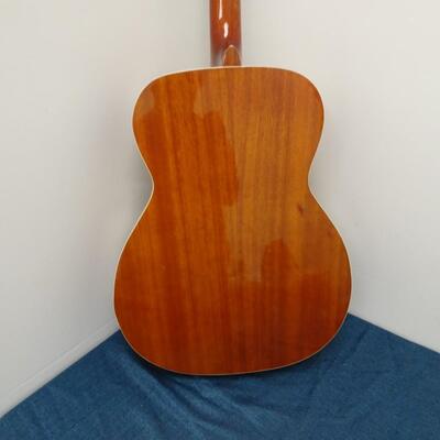 LOT 453  SEVILLE VINTAGE GUITAR