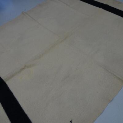 LOT 451  HUDSON'S BAY COMPANY WOOL BLANKET