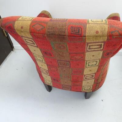 LOT 459  MACY'S CHAIR