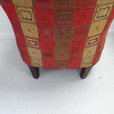 LOT 459  MACY'S CHAIR