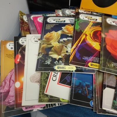 LOT 462  EZ PLAY TODAY MUSIC BOOKS  (40 BOOKS)