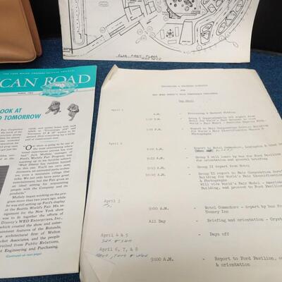 LOT 463  1964 FORD NEW YORK WORLD'S FAIR PAPERWORK/SALE KIT