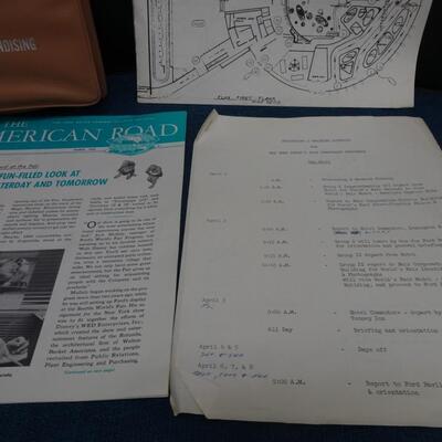 LOT 463  1964 FORD NEW YORK WORLD'S FAIR PAPERWORK/SALE KIT