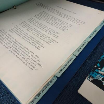 LOT 463  1964 FORD NEW YORK WORLD'S FAIR PAPERWORK/SALE KIT