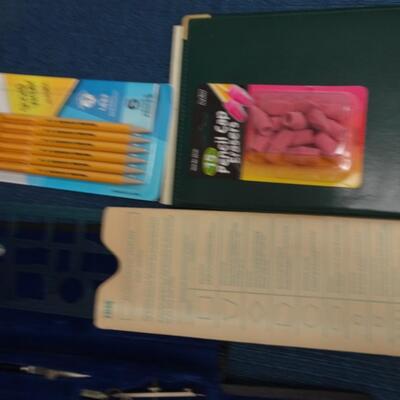 LOT 465  CALCULATORS AND DRAFTING TOOLS