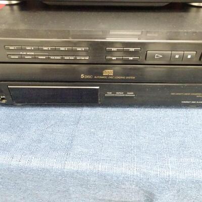 LOT 466  AUDIO/STEREO GEAR