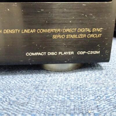 LOT 466  AUDIO/STEREO GEAR