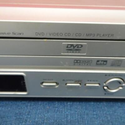 LOT 468  VINTAGE GAF ANSCOMATIC 680 PROJECTOR AND VHS/DVD PLAYER