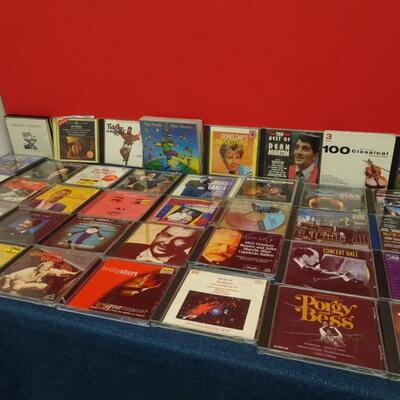 LOT 471  CD COLLECTION