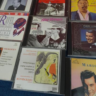 LOT 471  CD COLLECTION