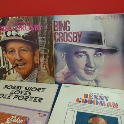 LOT 472  ALBUM AND CD COLLECTION