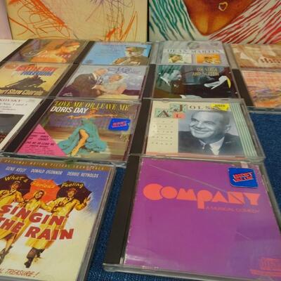 LOT 472  ALBUM AND CD COLLECTION