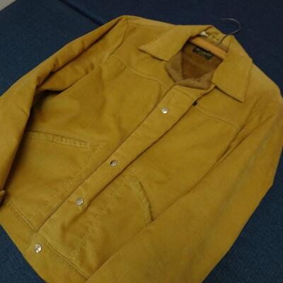 LOT 476  VINTAGE MENS JACKETS