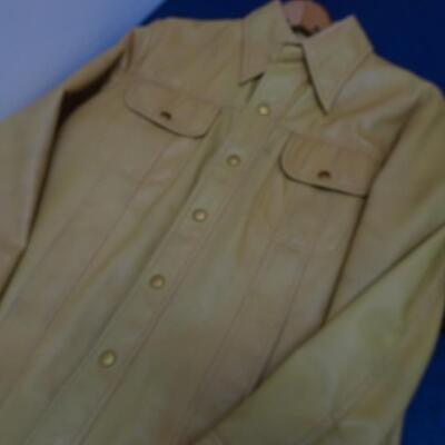 LOT 476  VINTAGE MENS JACKETS