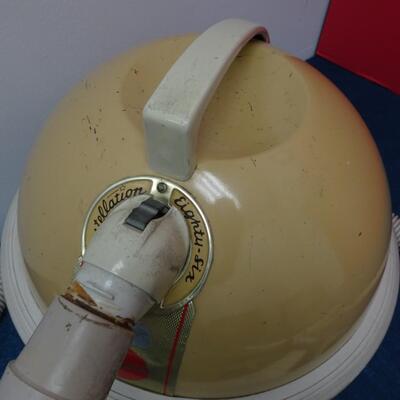 LOT 477   HOOVER CONSTELLATION EIGTHY SIX VACUUM