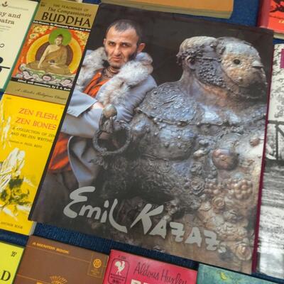 LOT 482  COLLECTION OF BOOKS EMIL KAZAZ AND MORE