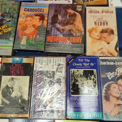 LOT 485  VHS AND DVD COLLECTION