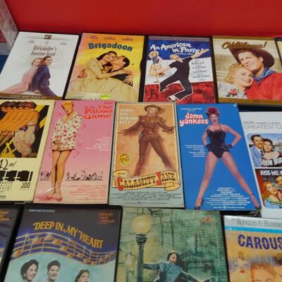 LOT 485  VHS AND DVD COLLECTION