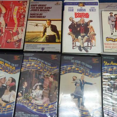 LOT 487  VHS COLLECTION