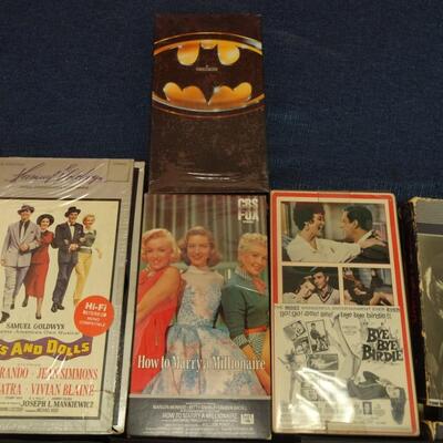 LOT 487  VHS COLLECTION