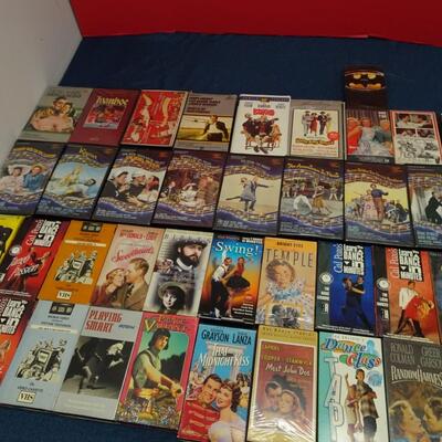 LOT 487  VHS COLLECTION