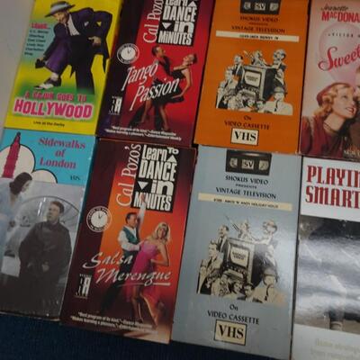 LOT 487  VHS COLLECTION