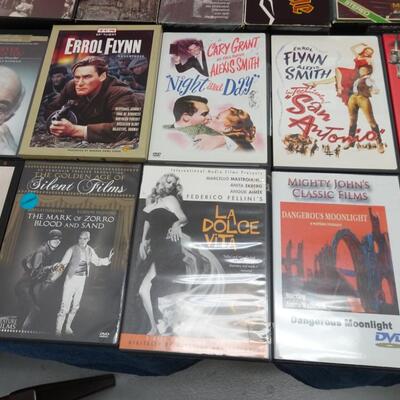 LOT 488  VHS COLLECTION